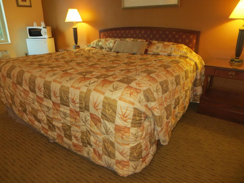 Cameo - 2* Portland