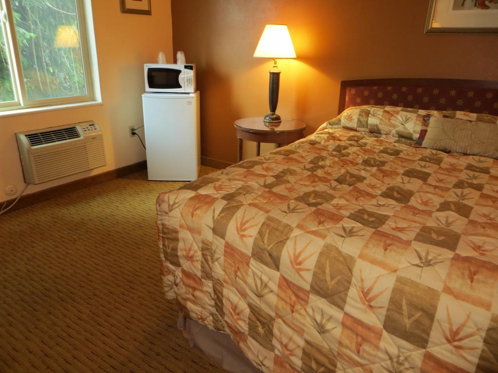 Cameo - Motel Portland